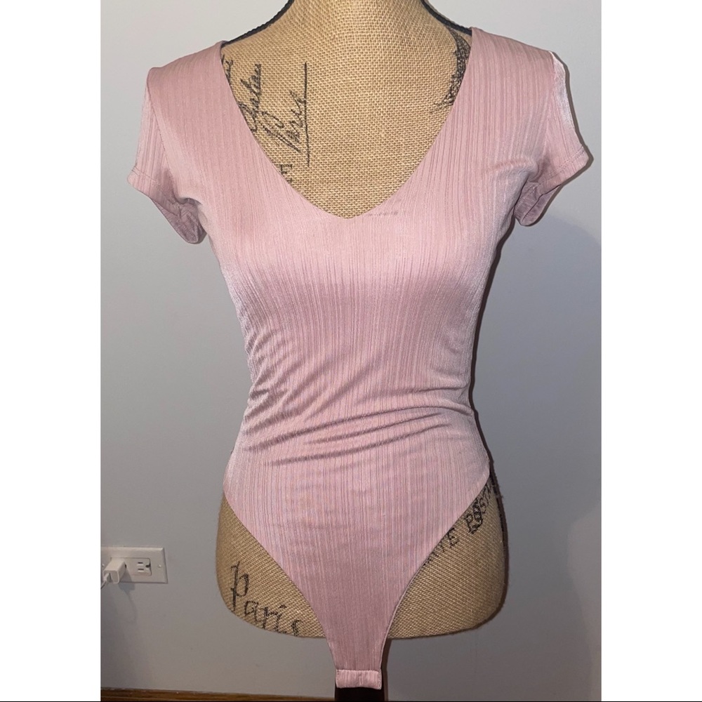 Light pink short sleeved bodysuit